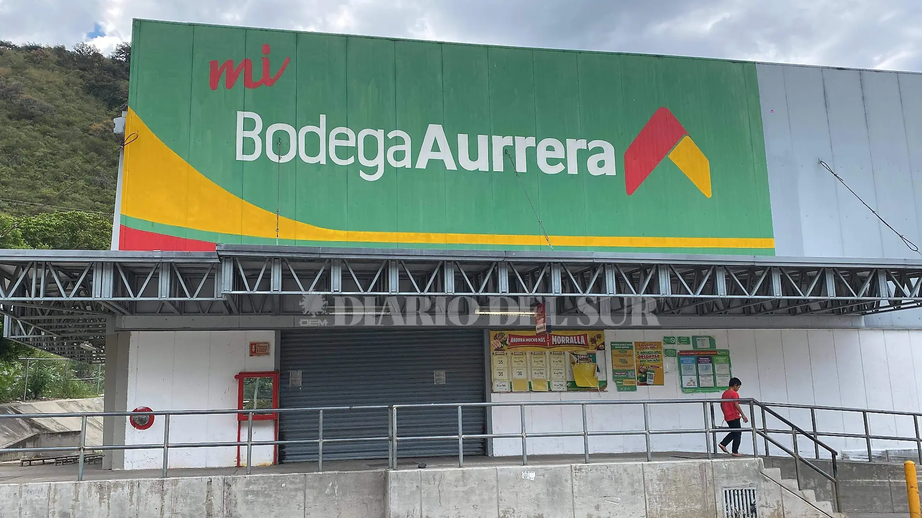 TIENDA CERRADA